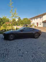 Aston Martin DB11 4.0 V8 -