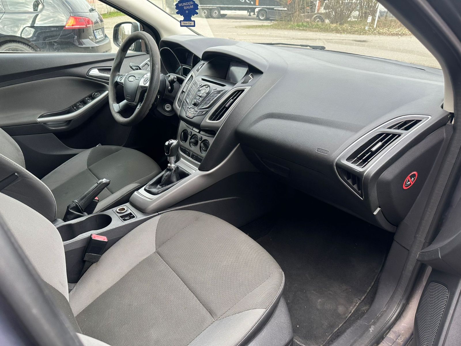 Fahrzeugabbildung Ford Focus Turnier Trend *NAVI*KLIMA*