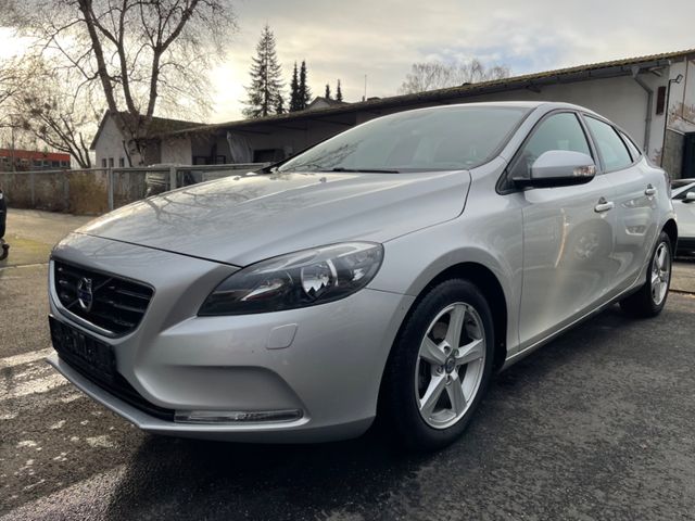 Volvo V40 Kinetic  1.6 Diesel 114Ps Kamera 2Hd Orig-Km