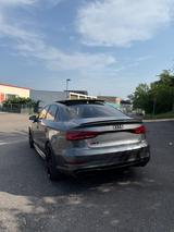 Audi RS3 2.5 TFSI S tronic quattro - - gebrauchte Audi RS3 aus dem Jahr 2018