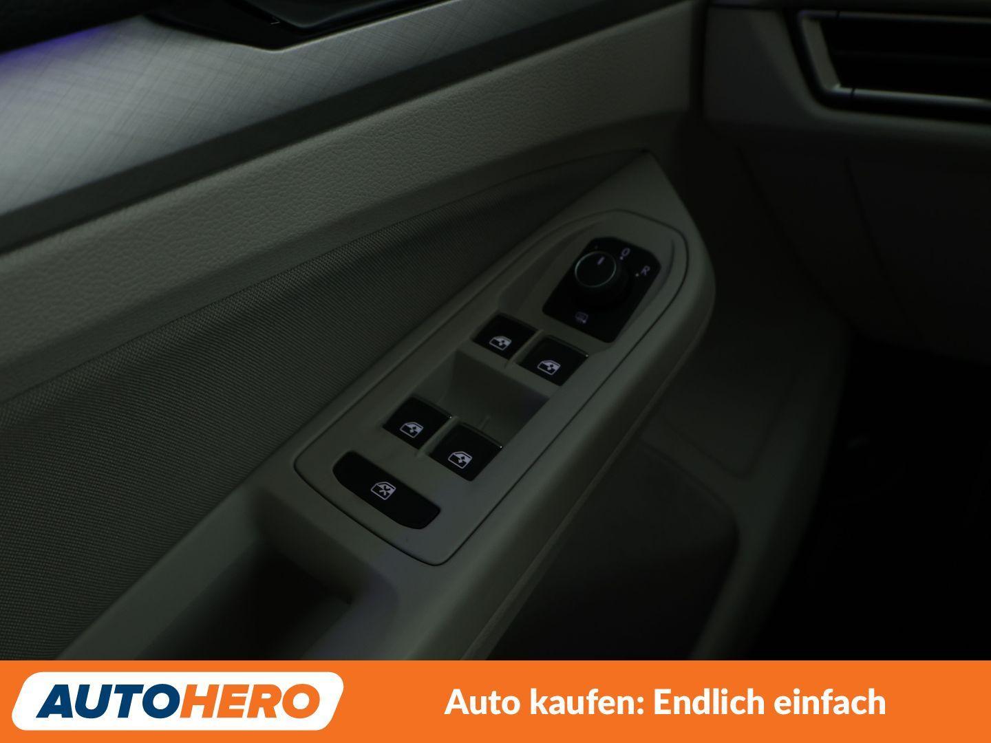 Volkswagen Golf VIII 1.0 eTSI Life Aut.*LED*NAVI*ACC*PDC*, миниатюра 25