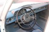 Mercedes-Benz 240 - Mercedes-Benz 240 mit Diesel-Antrieb