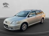 Toyota Avensis Kombi 2.0 Sol - Toyota Avensis aus 2004: Kombi