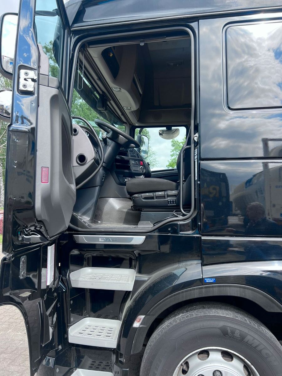Fahrzeugabbildung DAF XF 480 FT, Bj.2021, Intarder