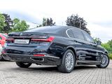 BMW 745Le| Fond-Entertainment| Massage I Sitzbelüft. - BMW 745 aus 2020