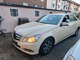 Mercedes-Benz mercedes e klass 200 - Mercedes-Benz 200 in Duisburg