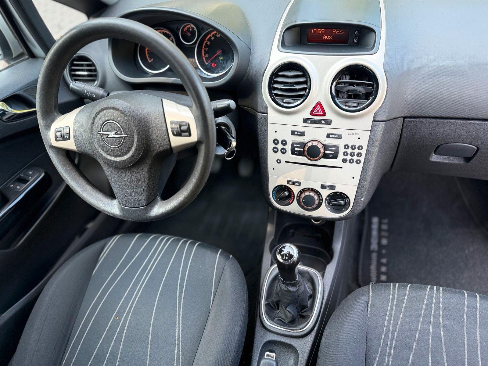 Ford Focus 2009 — engine