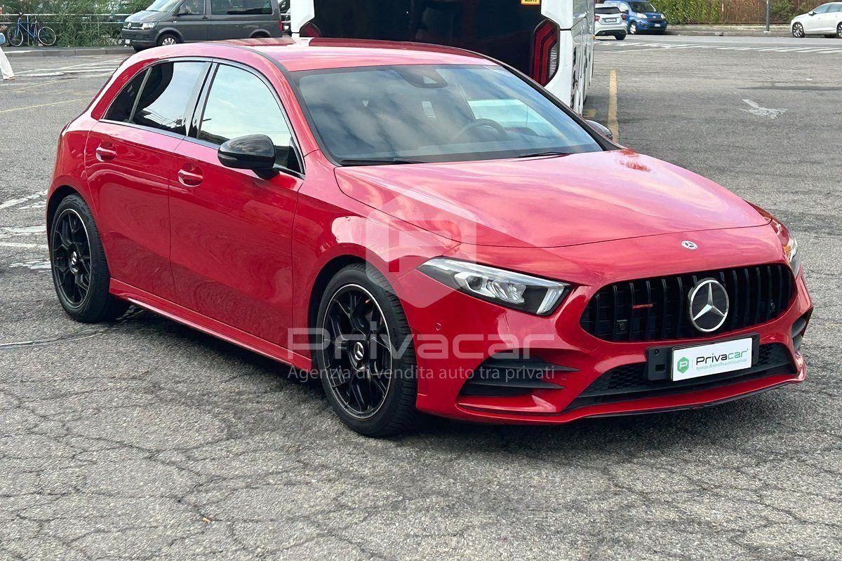 Mercedes-Benz MERCEDES A 180 Premium imagem 3