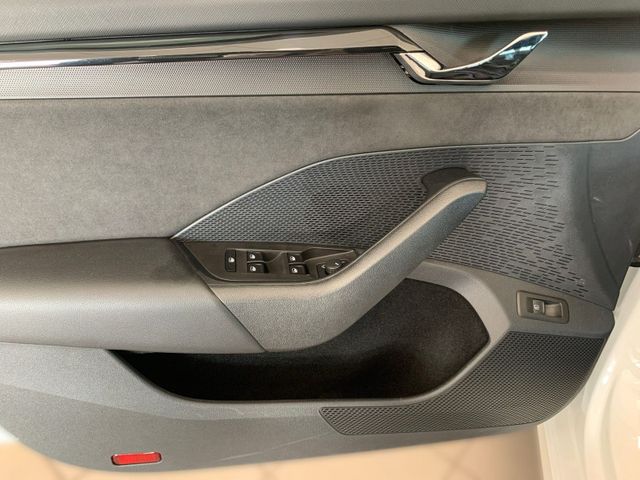 Octavia Combi RS iV 1.4 eTSI MATRIX+NAV+PANO+HUD