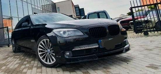 BMW 730