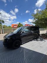 Volkswagen T7 Multivan 2,0 TDI SCR DSG  - VW T7 Multivan von privat