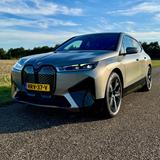 BMW iX xDrive50 High Executive Sport  AHK HK Laser  - BMW iX: Von Privat