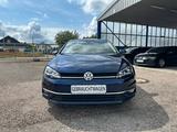 Volkswagen Golf VII Lim. Highline/Virt.Cockpit/Matrix-LED - mit Diesel-Antrieb: Blau, Spurhalteassistent, Limousine