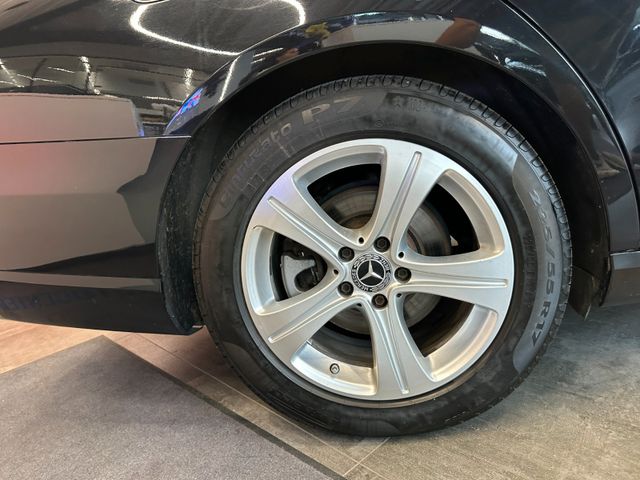 MYAUTOCENTER – Gebraucht- und Jahreswagen mit Werkstattservice in Pfaffenhofen Mercedes-Benz E 220 *TÜV:228*ACC*NAV*2-Zonen*LED*