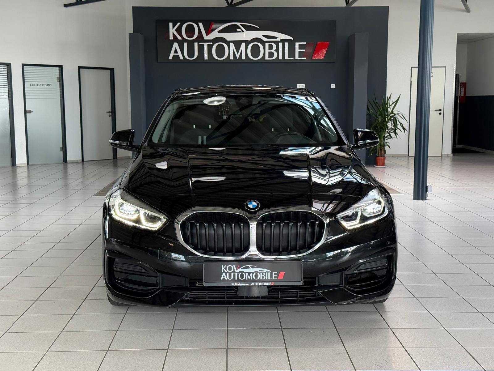 BMW 116 i Sport Line /LED / Live Cockpit /