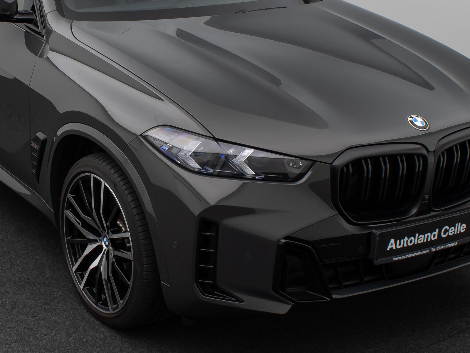 BMW X5 M60i 360° HUD H/K SoftCl Panorama Sky Lounge 