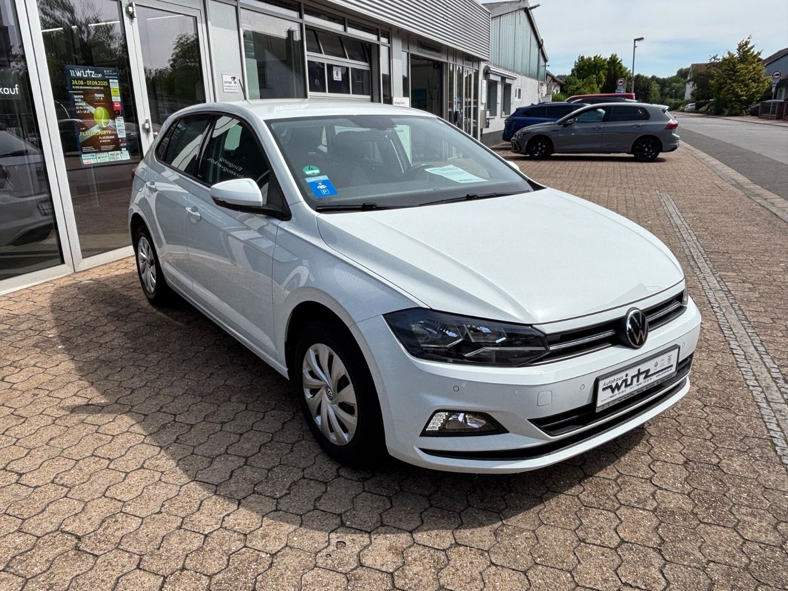 Fahrzeugabbildung Volkswagen Polo VI United SHZ LED