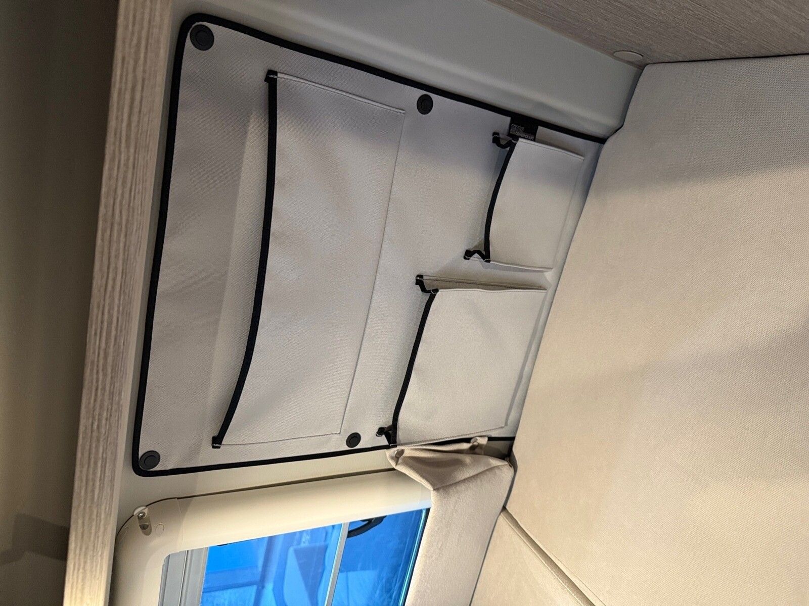 Fahrzeugabbildung Pössl Roadcruiser Fiat 180 PS 7000 EUR geschenkt