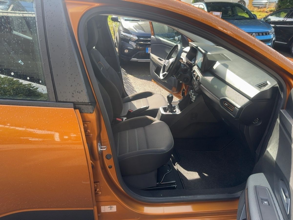 Fahrzeugabbildung Dacia Sandero Stepway Comfort TCe 90 ABS Fahrerairbag