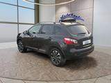 Nissan Qashqai 2.0   AHK/Navi/Pano - Nissan Qashqai mit Anhängerkupplung