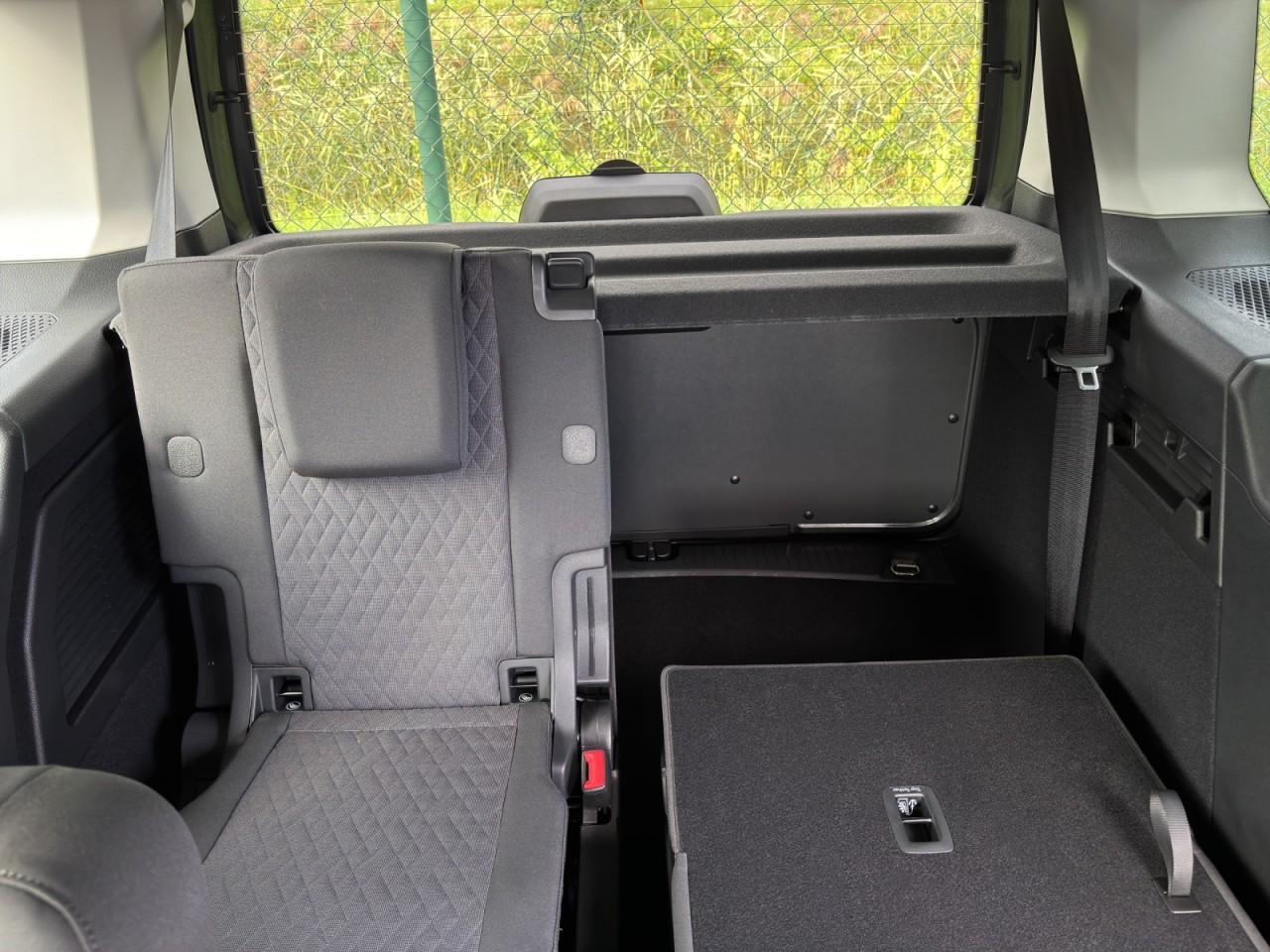 Volkswagen Caddy Maxi Life 1.5 TSI DSG eHybrid Night Breake