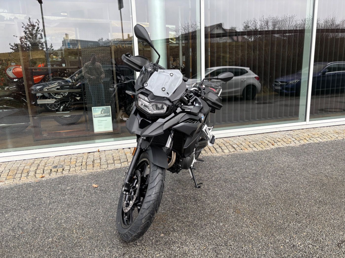 Fahrzeugabbildung BMW F 800 GS Style Triple Black Tieferlegung