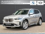 BMW iX1 eDrive20 AHK Adaptiv LED Pano Totwinkel 18" - BMW iX1 in Stuttgart
