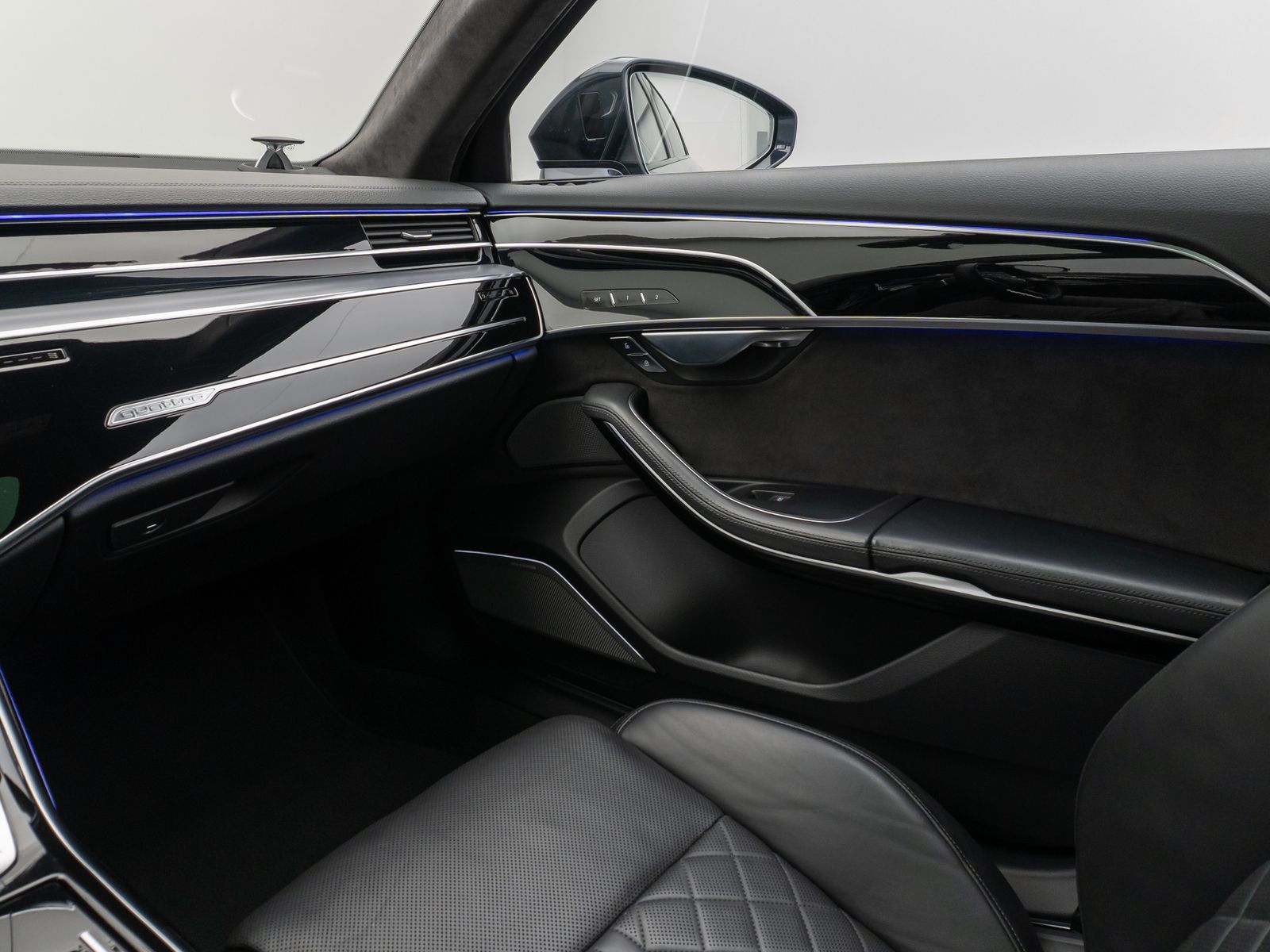 Fahrzeugabbildung Audi A8 50 TDI quattro S-Line Pano B&O Fond Entertain