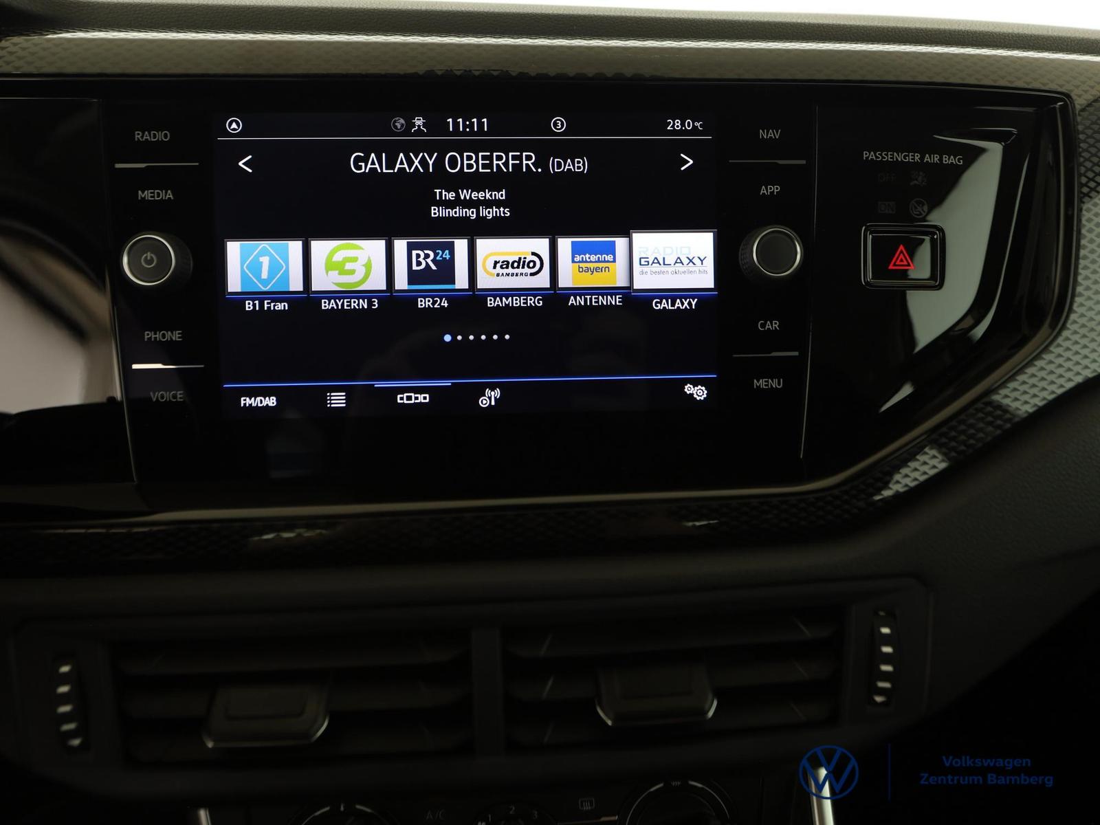 Volkswagen Polo 1.0 Life+GJR+LED+PDC+BLUETOOTH+APP+DAB+USB, миниатюра 8