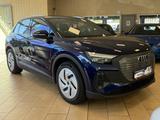 Audi Q4 etron*HUD*r.Cam*Navi*Dig Cockpit*CarPlay*WMP - blaue Audi Q4