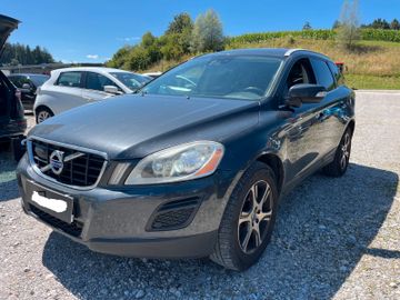 Volvo XC60 - 2