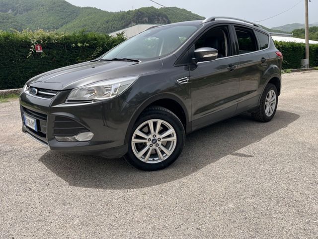 Ford Kuga 2.0 TDCI 150 CV S&S 4WD Titanium