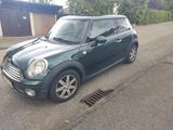 MINI ONE grün metallic BJ 2007 188.000 km