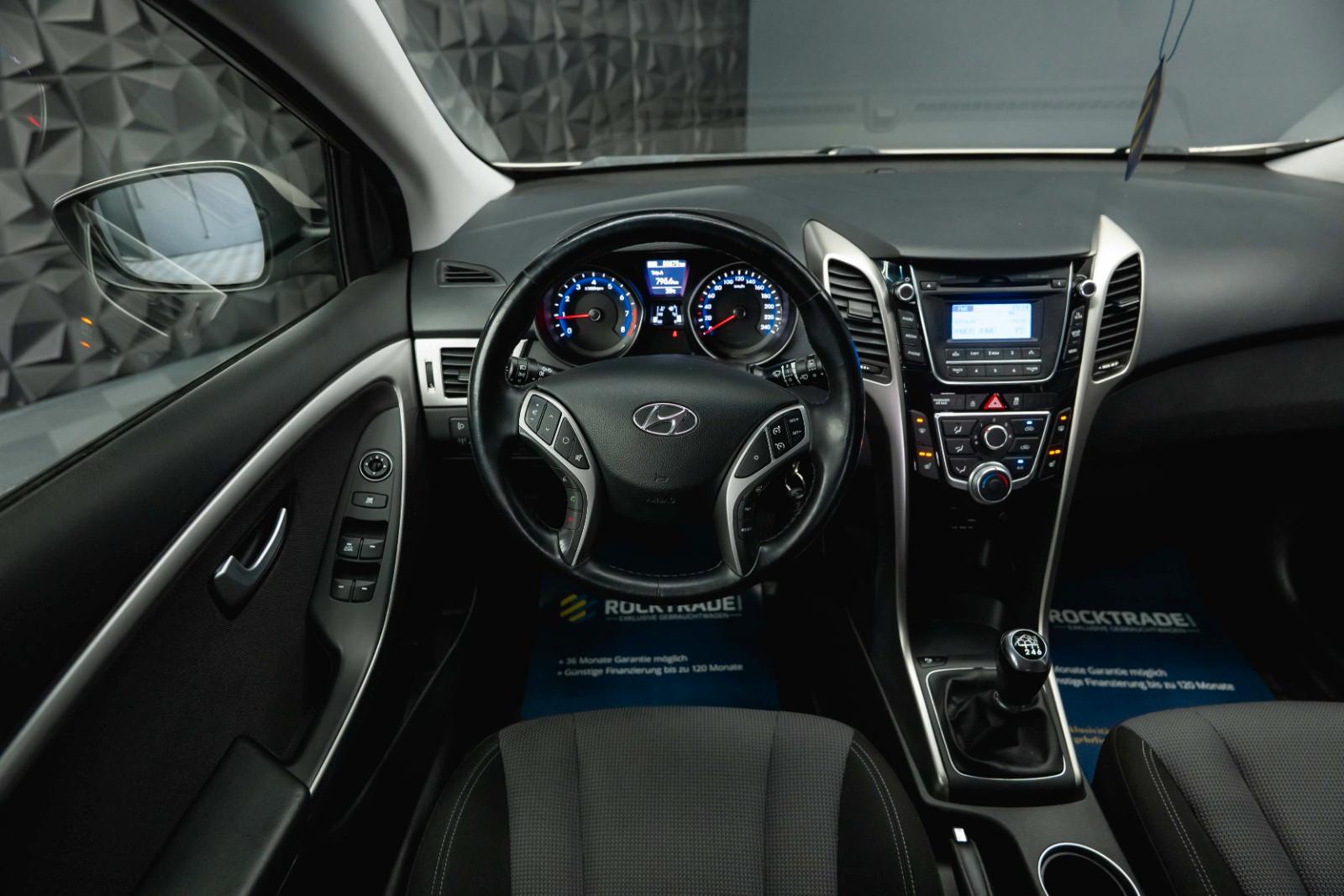 Hyundai i30 cw blue Trend | 1.Hand | LED | AHK | LHZ