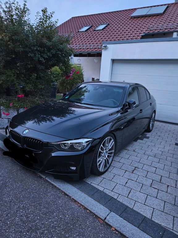 Image of BMW 320
