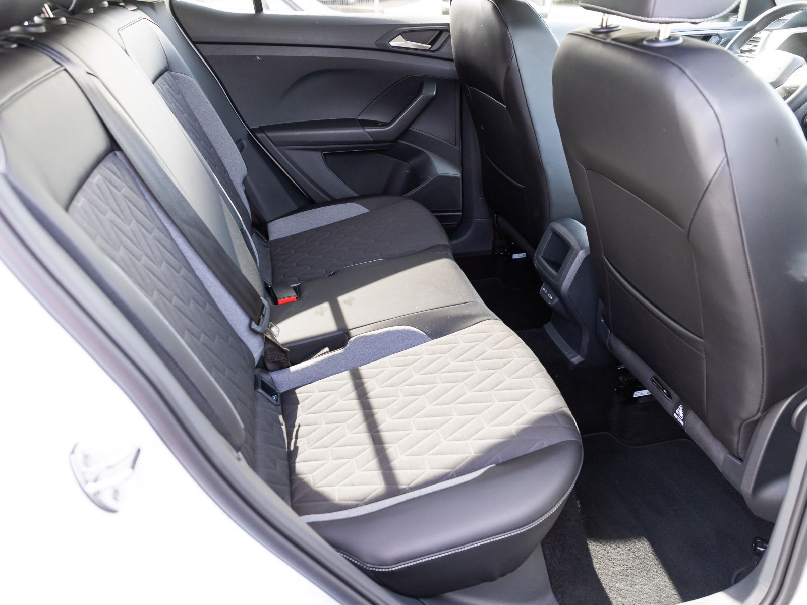 Volkswagen T-Cross - Bild 23