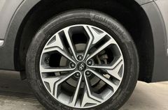 Fahrzeugabbildung Hyundai SANTA FE 2.2 CRDi PREMIUM 4WD PANO HUD 7-SITZER