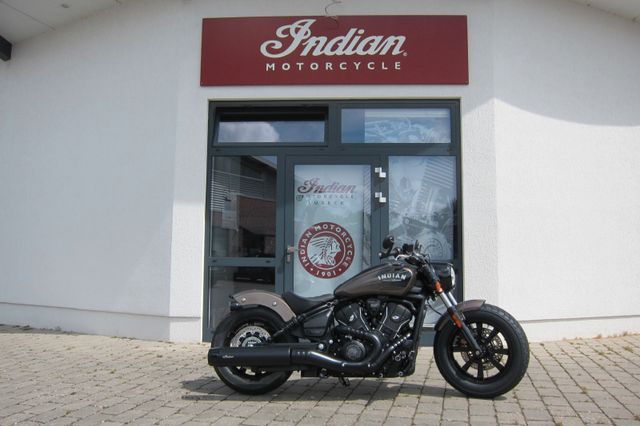 Indian SCOUT BOBBER LIMITED + TECH 2025