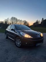 Peugeot 206+ top gepflegt - Peugeot 206 mit Anhängerkupplung