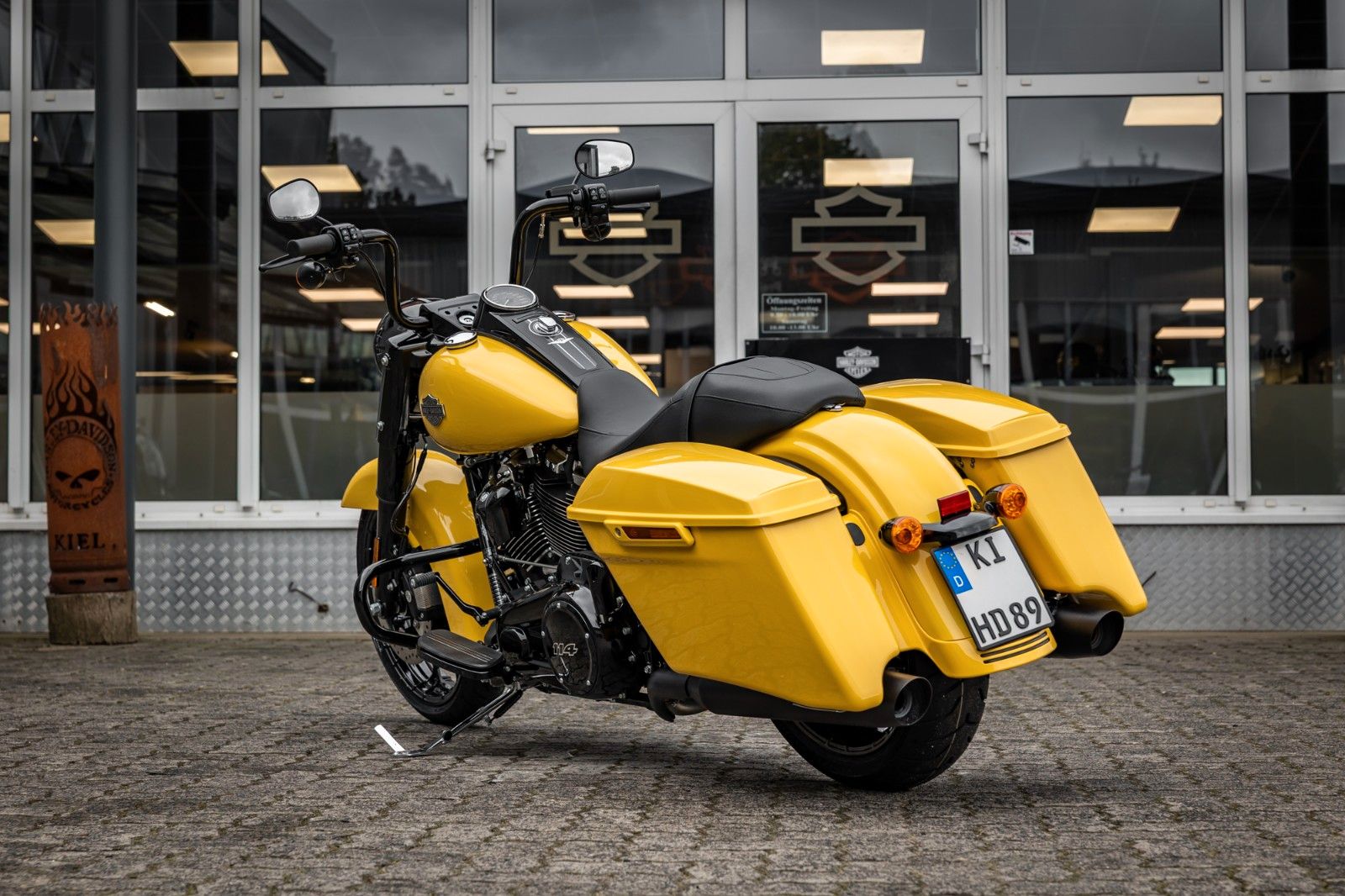 Fahrzeugabbildung Harley-Davidson ROAD KING SPEC. FLHRXS 114ci  SOFORT VERFÜGBAR