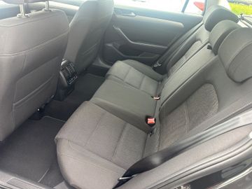 Volkswagen Passat Variant - 5