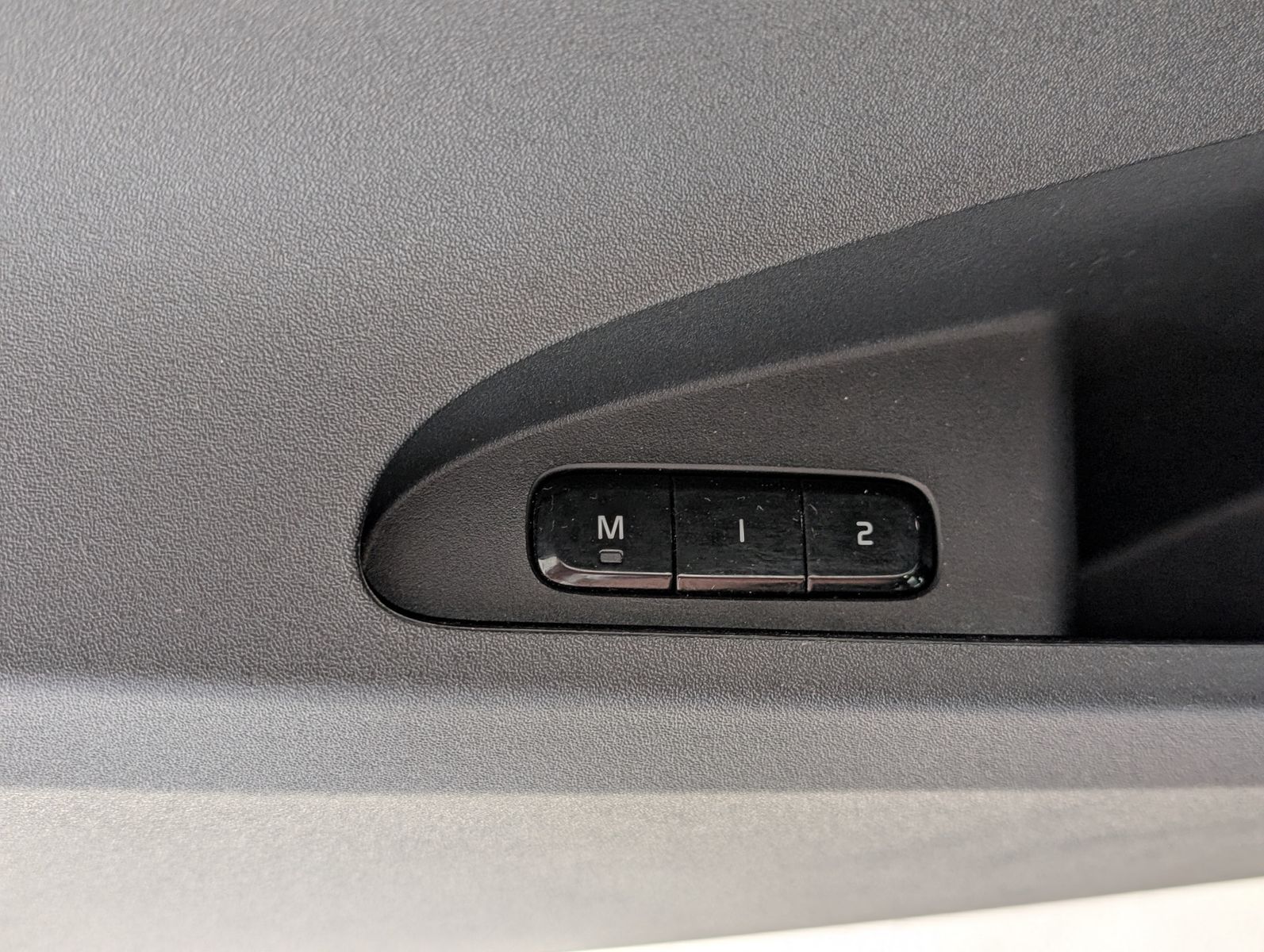 Fahrzeugabbildung Polestar 2 Range PILOT LITE PANO ACC LED H&K 360°