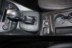 Fahrzeugabbildung Ford Kuga Titanium Automatik XENON WinterPaket Kamera
