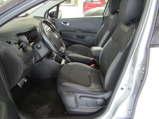 Captur Collection TCe1.3 150 NAV KAM SHZ TEMP BT