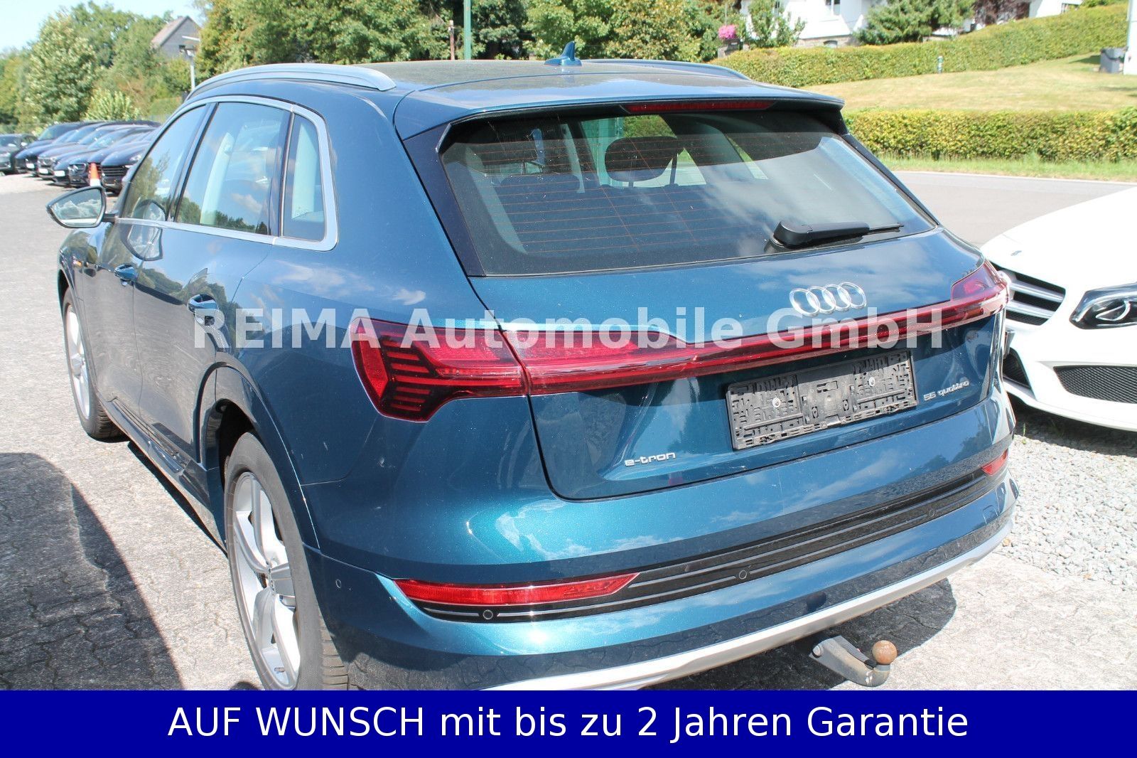 Fahrzeugabbildung Audi e-tron 55 quattro advanced, Luft, Kamera, AHK