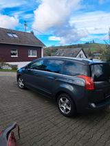 Peugeot 5008   7 Sitzer!!! - Peugeot 5008 in Freiburg