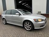 Volvo V50 Kombi T5 Momentum - gebrauchte Volvo V50 aus dem Jahr 2004