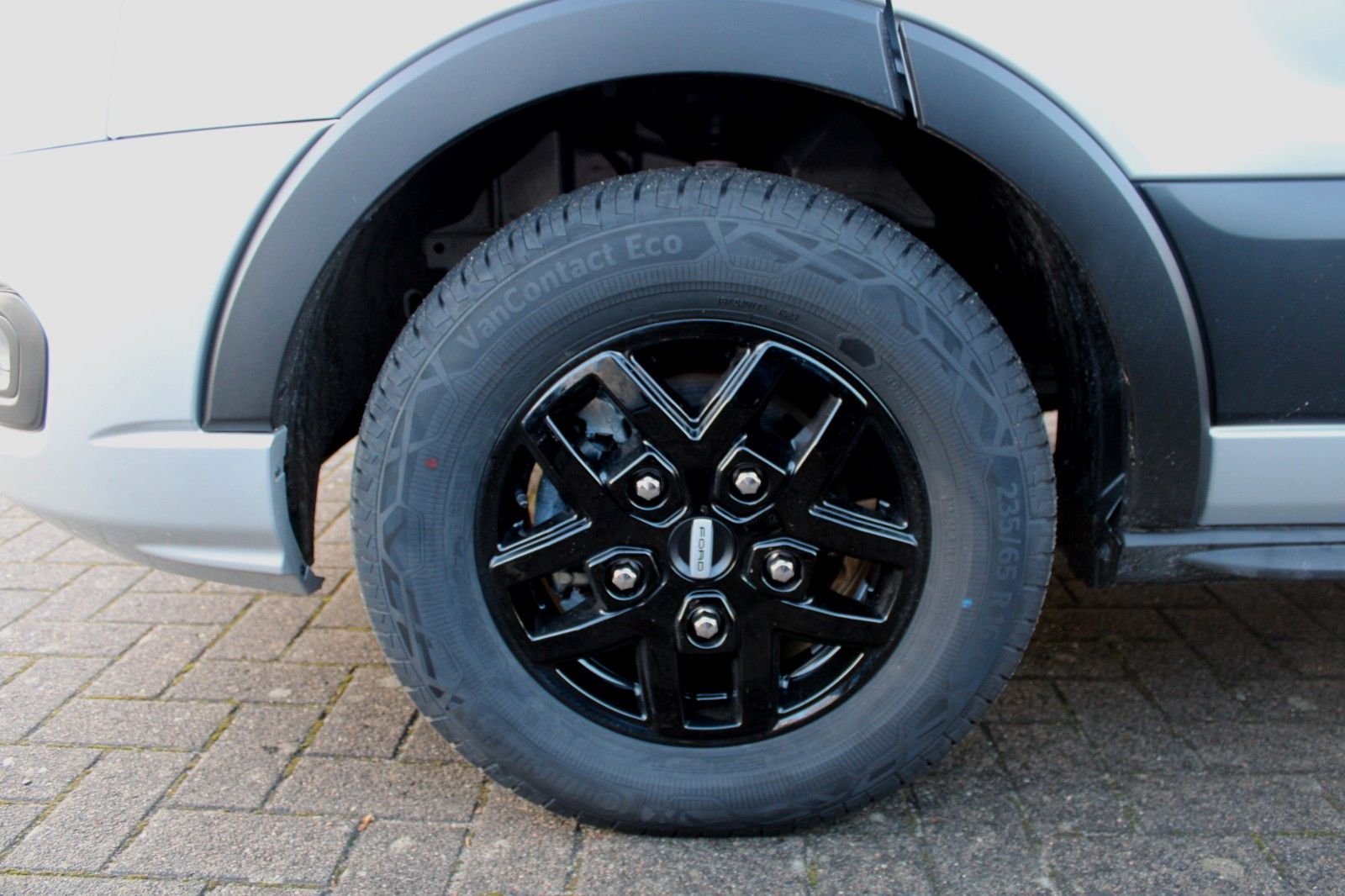 Fahrzeugabbildung Bürstner Ford SIGNEO Schlafdach Automatik SOFORT