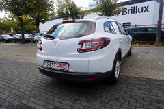 Fahrzeugabbildung Renault Megane III Grandtour Authentique Autm. Navi Klim