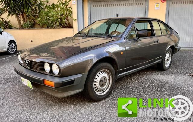 Alfa Romeo ALFA ROMEO GTV 2.0